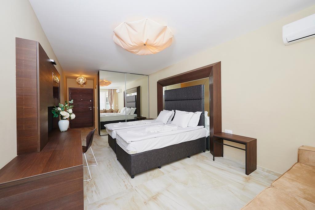 Botabara Del Mar Boutique Aparthotel Pomorie Room photo